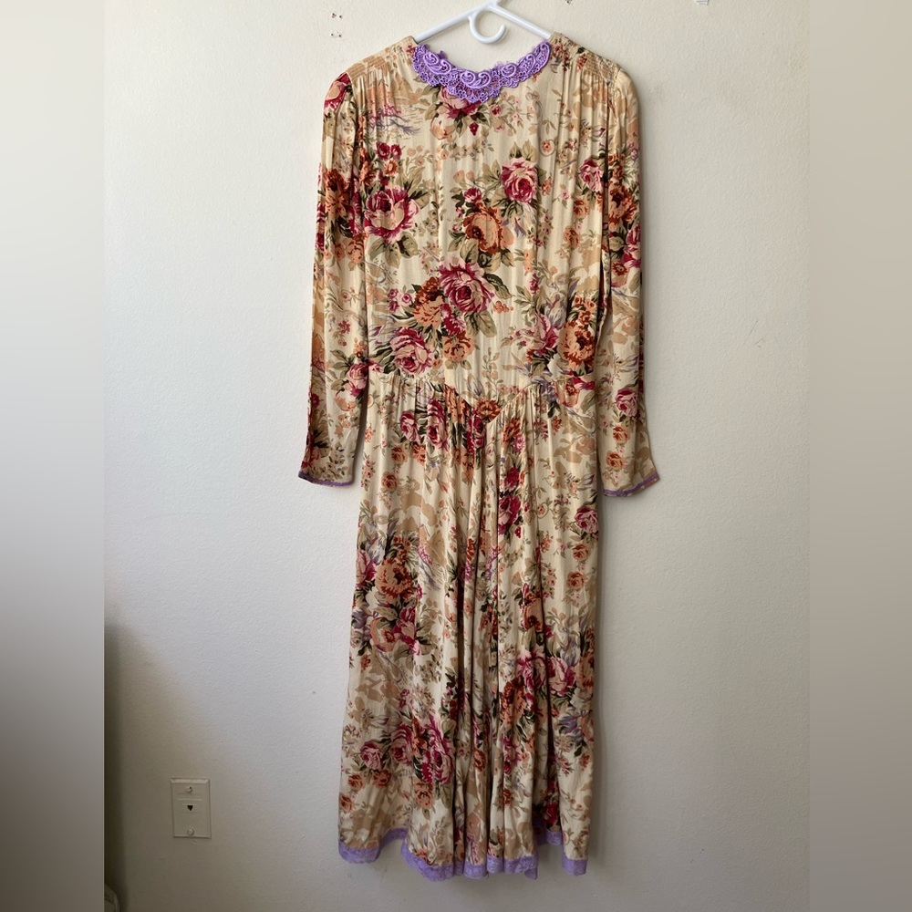 Vintage Phoebe Floral Prairie Dress Purple Lace Trim Victorian Cottage Farm S/M